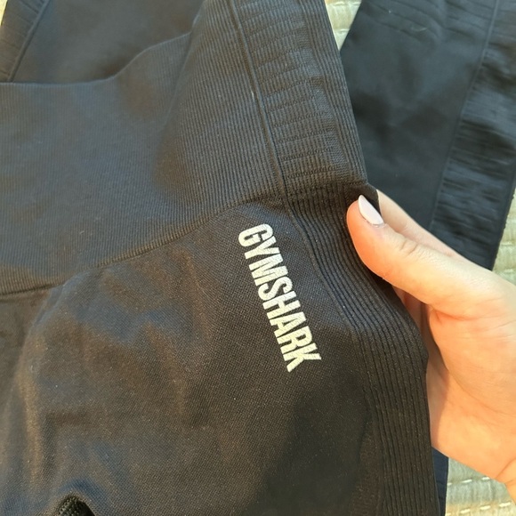 black gymshark leggings - Picture 2 of 8